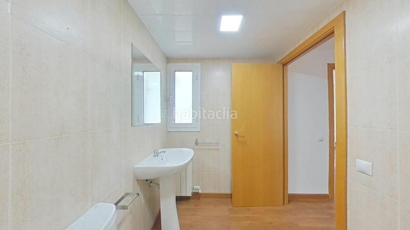 Foto 6ddafaeb-0532-4874-9d2b-c22e0df422d4. Piso en Xúquer Terrassa