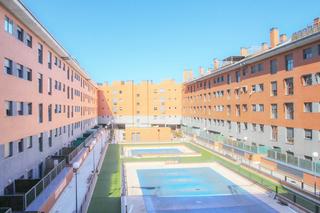 Piso en San José-Buenos Aires