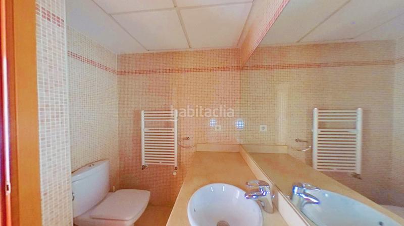 Foto 38c6223a-4d59-4cf4-85a2-24883da2a1eb. Appartamento con riscaldamento parcheggio piscina in Córdoba