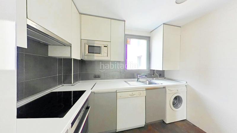 Foto 5ba3a88f-2f05-4e66-bace-afa6c49f9eaf. Duplex with heating parking pool in Canillas Madrid
