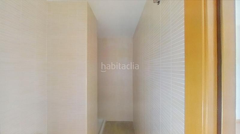 Foto 1de4ceae-4036-4e00-a74a-4c15bf02a09a. Apartament amb calefacció a La Cogullada Terrassa