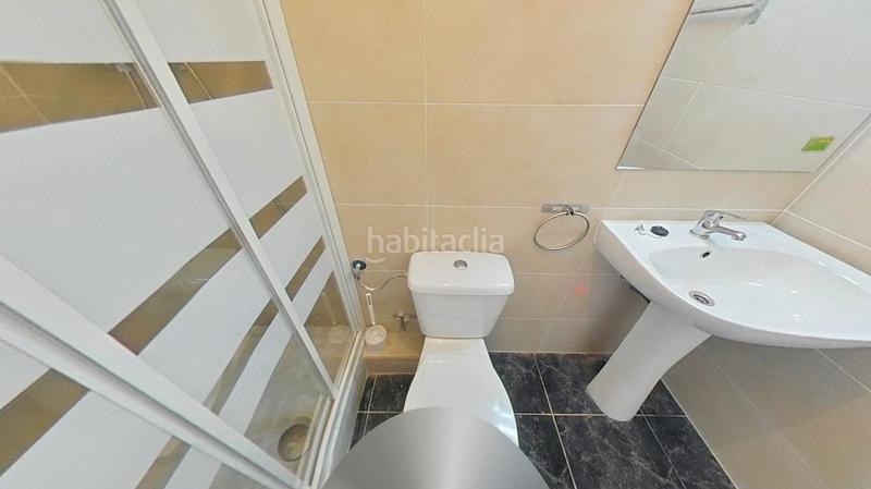 Foto 0a3ec6c7-c888-49d2-b4ed-b496fc7e25bf. Appartamento in Fondo Santa Coloma de Gramenet