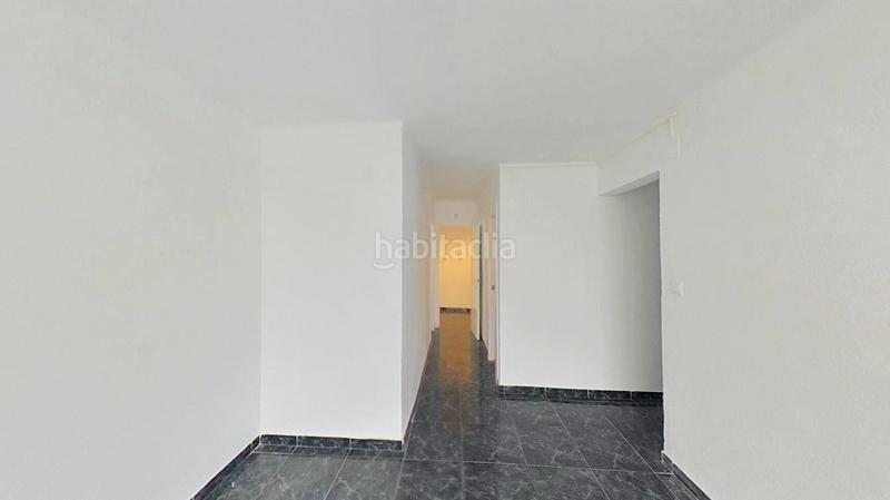 Foto 11a75b84-57a6-4117-ade7-7adda16e84e0. Appartamento in Fondo Santa Coloma de Gramenet