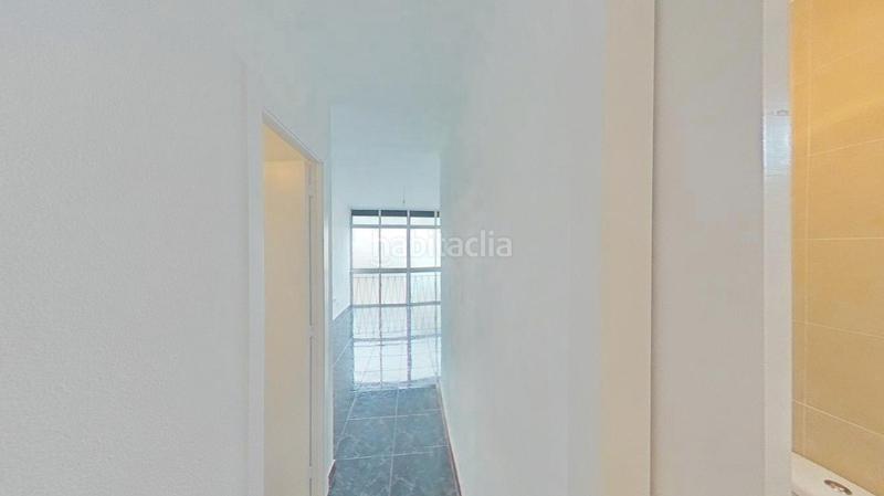 Foto 1e3b4ca6-e3ae-4989-8868-687c04ba4e6c. Appartamento in Fondo Santa Coloma de Gramenet