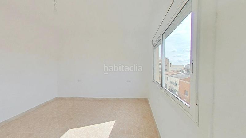 Foto 44b3efb8-656f-4b53-bf09-e082c3cc241a. Piso en Can Rull Sabadell