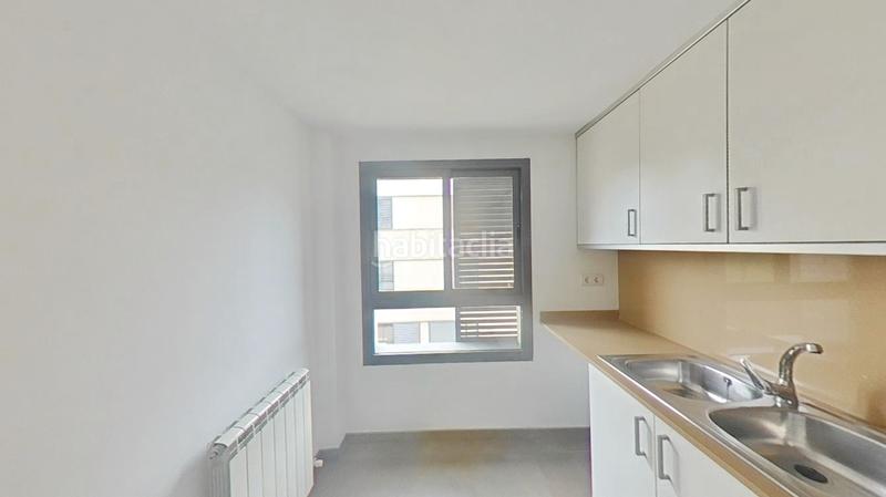 Foto 0233796b-e633-4bb9-9b1a-bffe057c38bd. Flat with heating in Eixample Sud-Migdia Girona