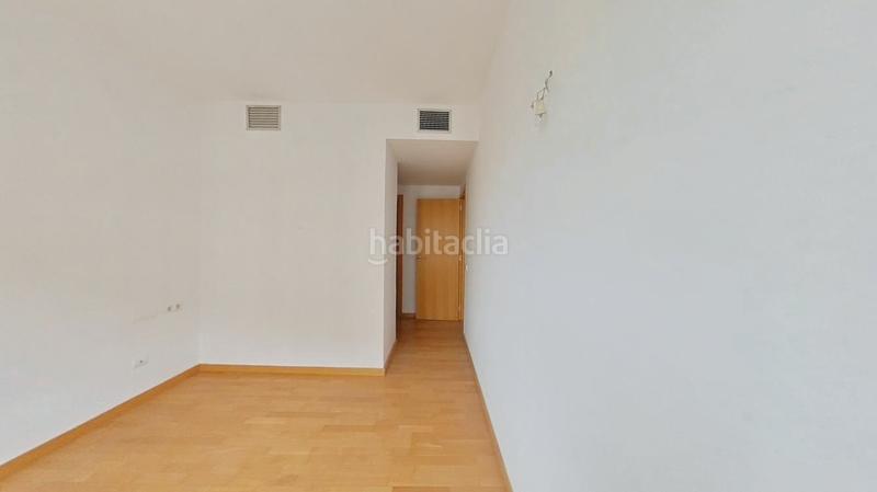 Foto 606d59c9-ec18-4d9e-baba-e7fd412f971c. Flat with heating in Eixample Sud-Migdia Girona