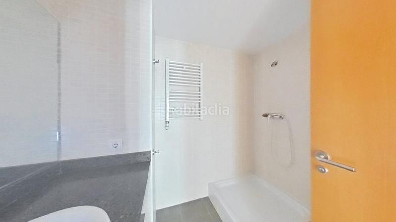 Foto 9b119224-16c1-4f14-8ad6-5d262ecbdabc. Flat with heating in Eixample Sud-Migdia Girona