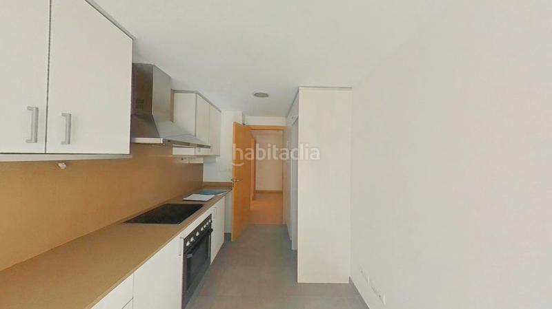 Foto a8d5e0f4-64e7-4656-bad4-6fb726e67dd4. Flat with heating in Eixample Sud-Migdia Girona
