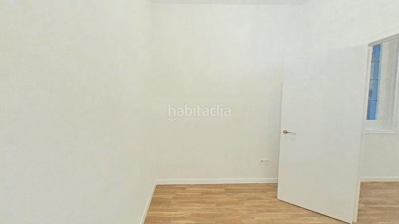 Foto f8dcff84-dc58-4636-9bb2-0325bd09562f. Piso en Trafalgar Madrid