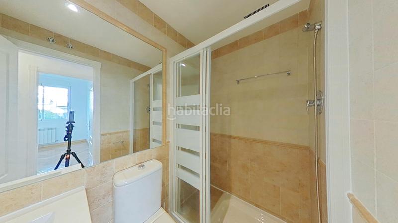 Foto 95a0d6f3-a539-46e1-a841-dc1a09389ff2. Piso en Vega de la Moraleja San Sebastián de los Reyes