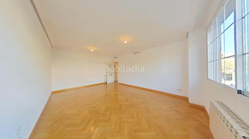 Foto bad3886b-35b7-4661-af3d-3a75a08e2c98. Piso en Vega de la Moraleja San Sebastián de los Reyes