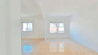 Flat in Centre