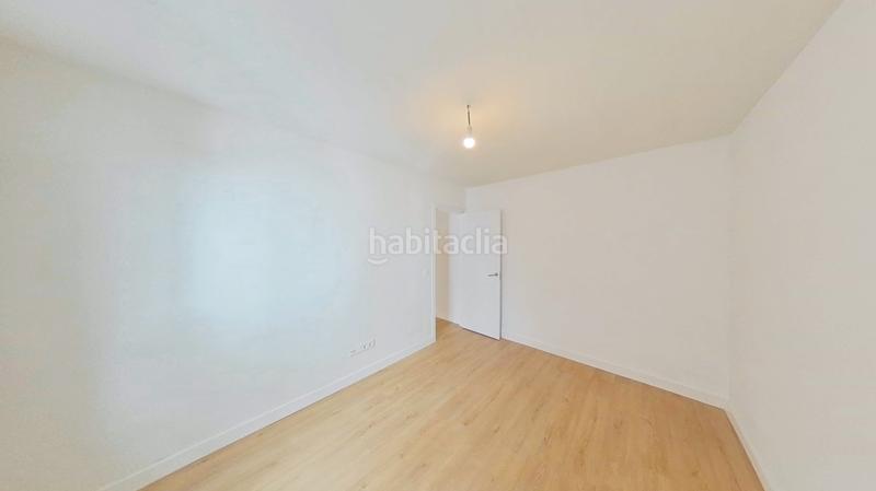 Foto 02b8c587-ccf0-4736-a9a0-26ad82c3dddb. Piso en Portazgo Madrid