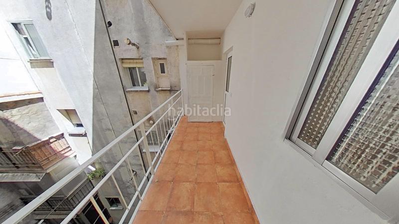 Foto 472abc42-74f5-4c46-88bd-f2e609fc211a. Piso en Portazgo Madrid