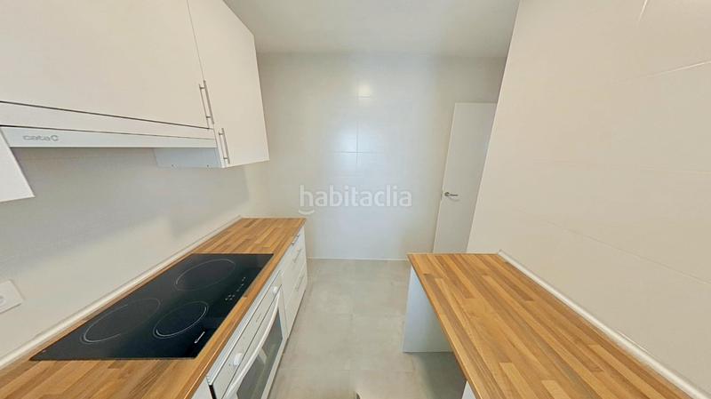 Foto bbea678a-64ac-4562-8b00-5823052fa317. Piso en Portazgo Madrid