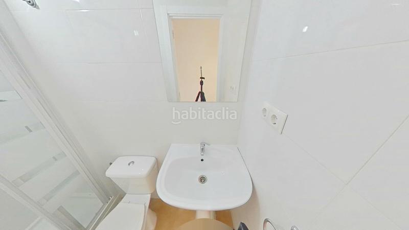 Foto 3a575724-b273-488e-a8f0-0c99f2158d3d. Estudio en Valdeacederas Madrid