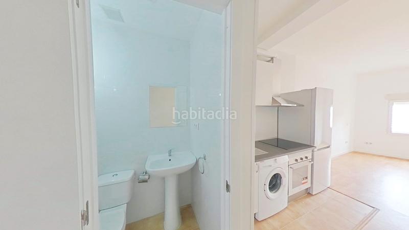 Foto 76d5c73c-0d5d-4c29-9350-9649ad7dc0b9. Estudio en Valdeacederas Madrid