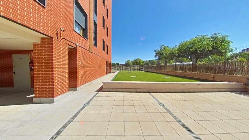 Foto c666a6ee-478e-4ec4-a230-71d9f8d55865. Flat with heating parking pool in San Fermín Madrid
