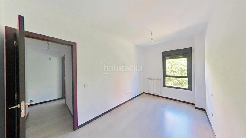Foto cab2c6b1-3cc6-46fe-8b43-d06fe25bdaaa. Flat with heating parking pool in San Fermín Madrid