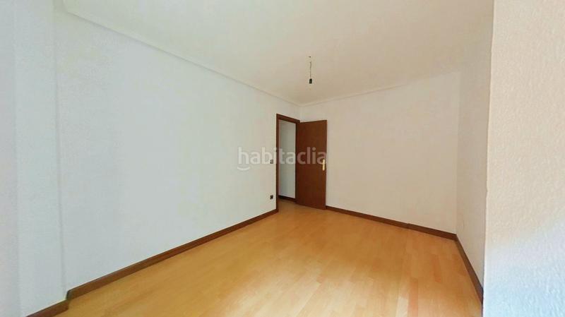 Foto 96623258-bfad-4d6a-bbd7-96c7e7c1e600. Appartement avec parking dans San José Alto Zaragoza