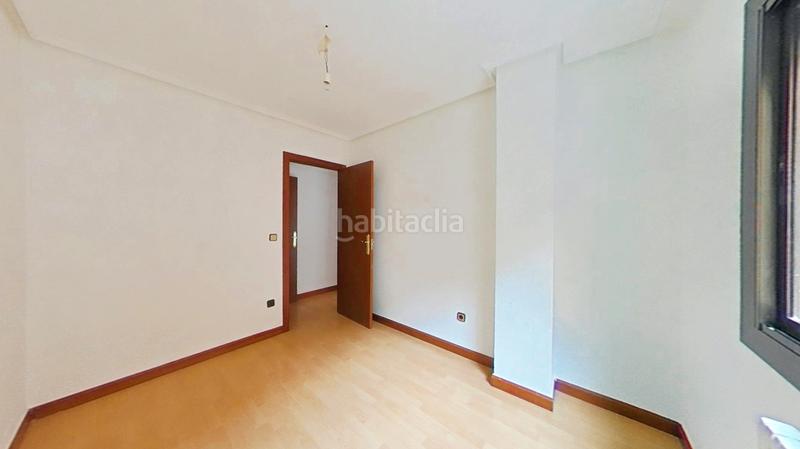 Foto e293bc7d-368b-4d89-a8ab-23e1e5a5f7df. Flat with parking in San José Alto Zaragoza