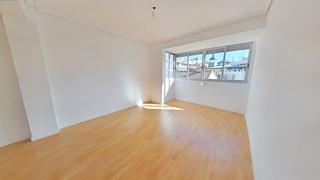 Etagenwohnung in Mont Olivet