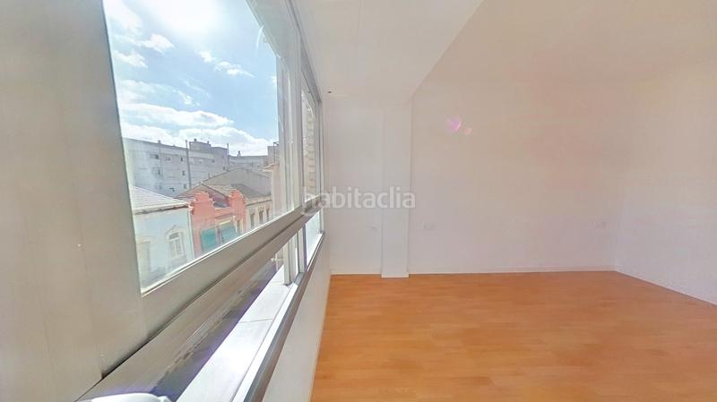 Foto c690fa71-b4da-4a08-9aae-1afa1be9b0de. Piso en Mont Olivet Valencia
