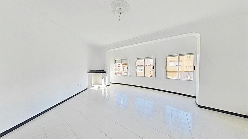 Foto 121b88c0-b25c-4bea-8a41-bfdd0589625f. Appartamento con riscaldamento in Torreforta Tarragona
