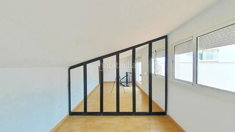 Foto ce210c29-5cf8-4bf9-9e6e-f8670896b07e. Zweistöckige wohnung in San Pere Terrassa
