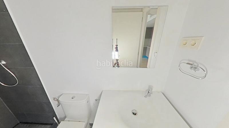 Foto 018fe535-6068-4576-b138-5cd962b1f6de. Pis amb aparcament a La Cogullada Terrassa