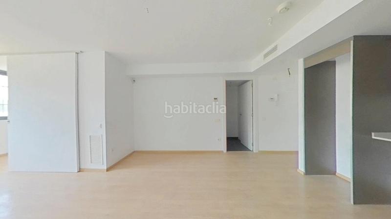 Foto 35a3b05c-d6a4-4957-933c-c8a10ffd5e4c. Pis amb aparcament a La Cogullada Terrassa