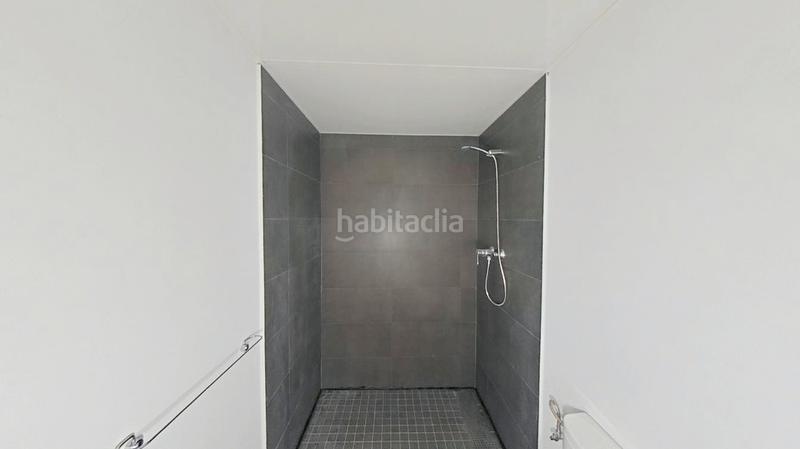 Foto e19e60c5-64ab-4488-9bed-5bbfff733e3f. Pis amb aparcament a La Cogullada Terrassa