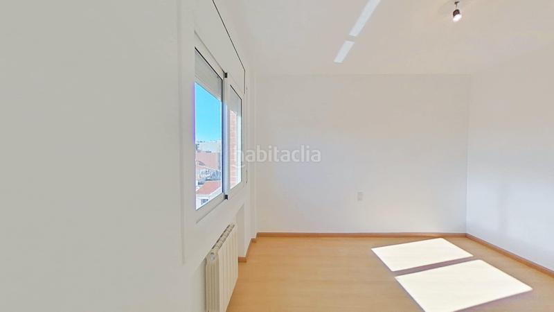 Foto 1821e124-32b9-4dcc-ac60-ceb83efce11d. Appartamento con riscaldamento in Creu Alta Sabadell