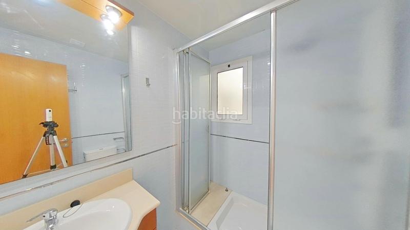 Foto 2a80f4b9-bd19-48db-b1e7-1b748b74a351. Appartamento con riscaldamento in Creu Alta Sabadell