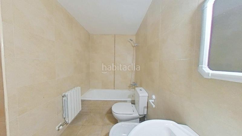 Foto b988d60c-bed9-4a62-bbc2-26cb20718390. Piso en Llevant Igualada
