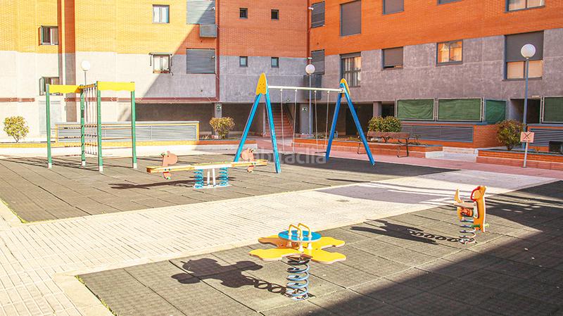 Foto d8b635f3-443a-4a6e-9f3b-5b87990ab098. Pis amb aparcament piscina a San José-Buenos Aires Pinto