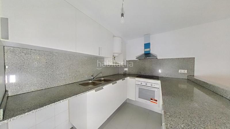 Foto 1d0acaea-fc3b-475d-a533-f41e078b2767. Piso en Pont Major - Pedret - Campdorà Girona