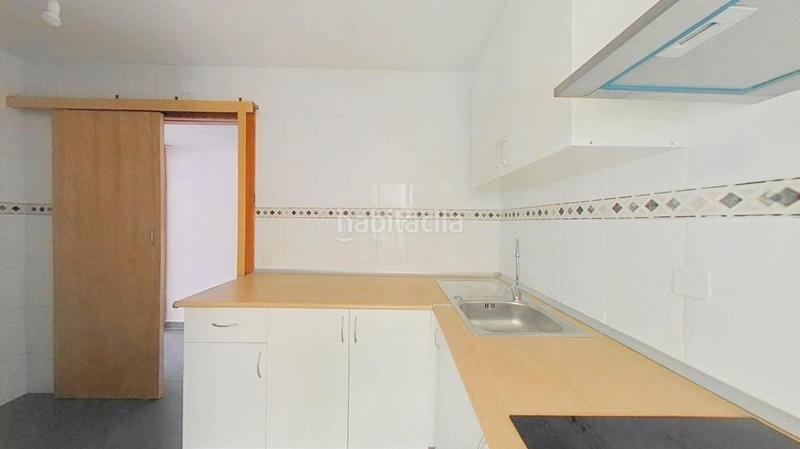 Foto ede53cb4-5dac-4fb5-972a-f309a275b784. Appartamento in Llefià Badalona