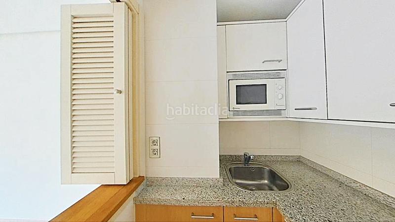 Foto 6a1eedd7-9f78-40f7-9196-1a7df9ce5d54. Estudio en Legazpi Madrid