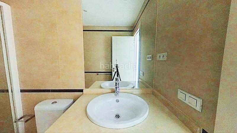 Foto 28900985-a1d5-4928-9b83-ec894e68b4f2. Studiowohnung mit pool in Legazpi Madrid