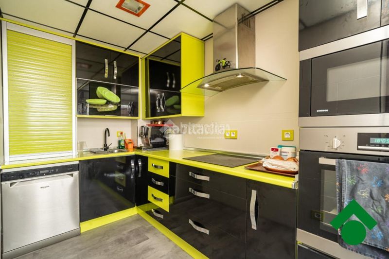 Foto f4f66b51-f477-45f0-9554-64cdd52453f2. Casa a Maracena