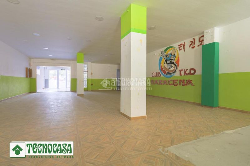 Foto 14038ad1-c207-40cf-8a56-c7e85d44aa26. Local comercial a Maracena