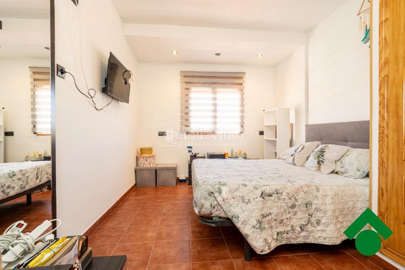 Foto f2cdbeba-4298-447f-b550-93ae02dd4dc2. Pis a Maracena