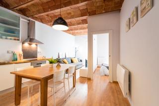 Location Appartement  Carrer d'estruc. Espectacular piso en plaça catalunya