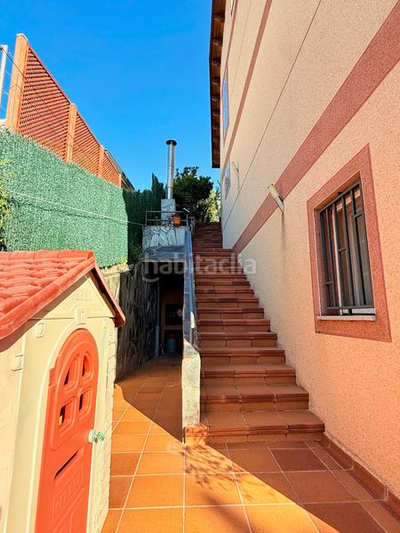 Foto 61f539cf-f50f-46f4-8f5e-2f8766026d44. Haus mit kamin heizung parking pool in Vilanova del Vallès