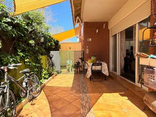 Pis  Plaça de la mare. Espectacular planta baja en montgat