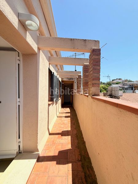 Foto adbabf81-dd4c-4496-8043-00f8782ca836. Pis a Alella