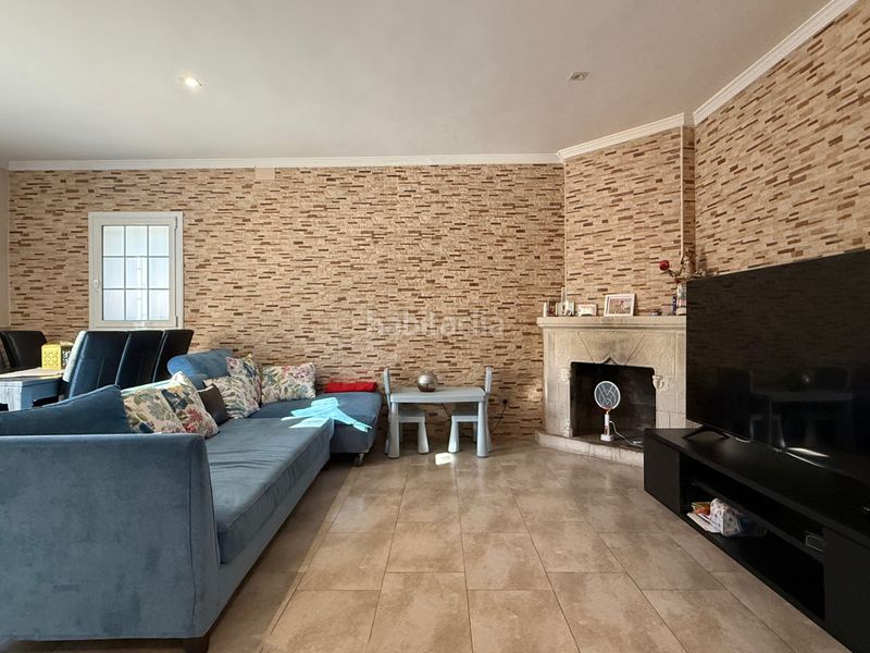 Foto 478deedc-5708-4eb6-8360-a3a97d0c353f. Casa amb xemeneia calefacció aparcament piscina a Vilanova del Vallès