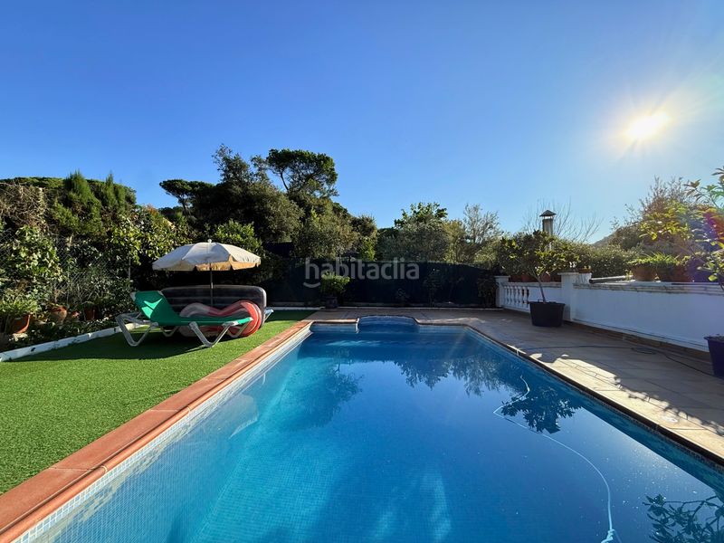 Foto 741344c9-440a-4a0f-ae0f-9bc075918e3e. Casa amb xemeneia calefacció aparcament piscina a Vilanova del Vallès